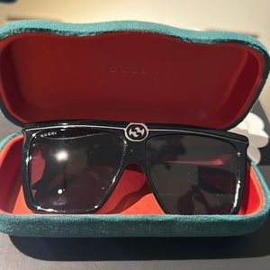 Gucci unisex sunglasses